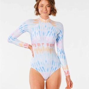 Host Pick ☀️NWT - Rip Curl Women’s one piece long sleeve swimsuit size L